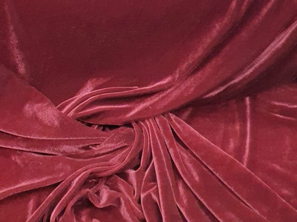 Tecido Veludo: as diferentes texturas do veludo molhado e veludo spandex