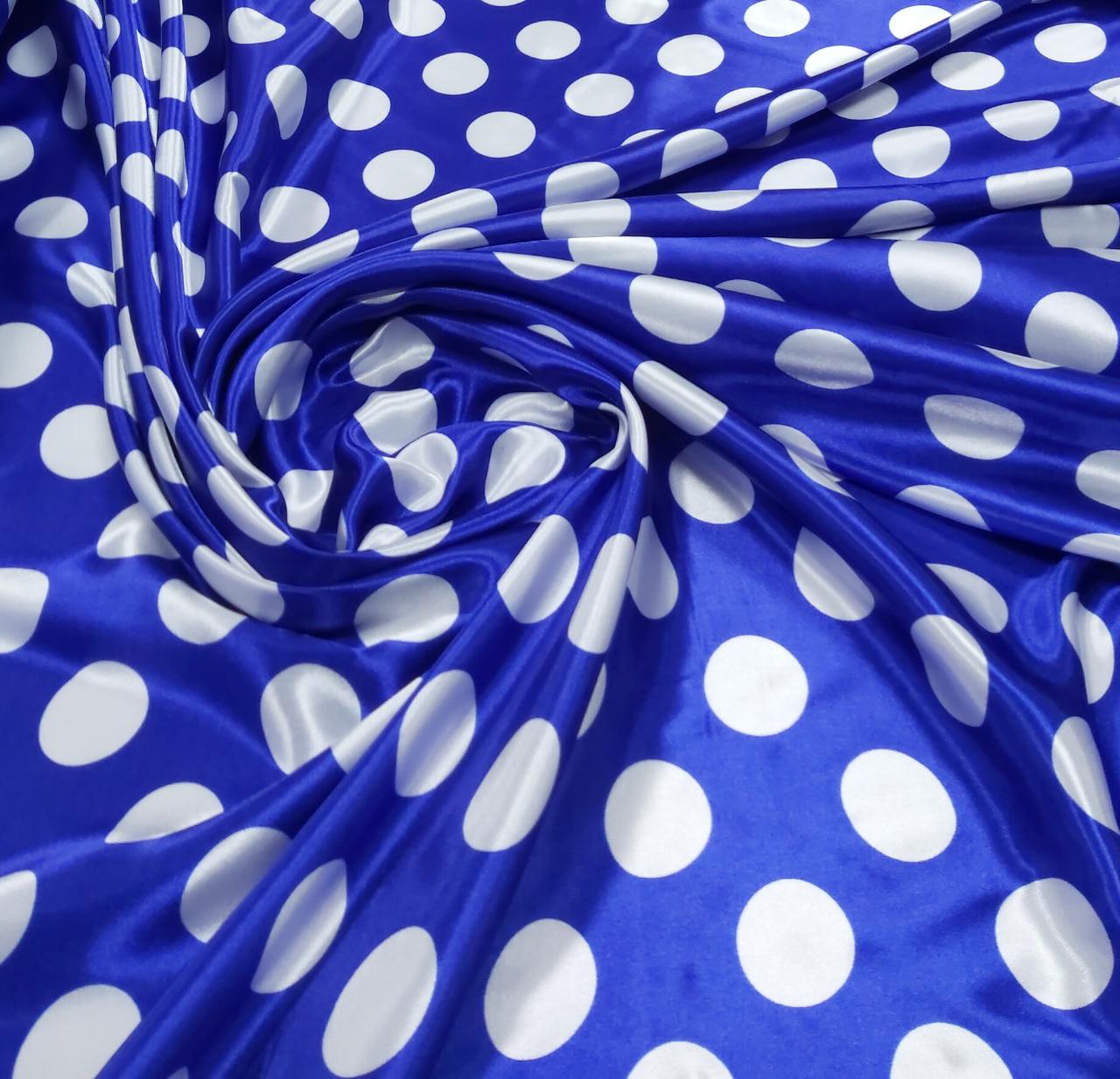 Descubra as maravilhas do tecido cetim estampado