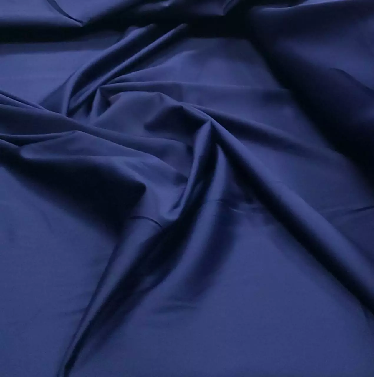 Descubra as vantagens do percal 400 fios, percal acetinado e seda pura