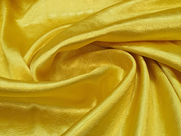 Descubra os Usos do Cetim Jacquard e Jacquard Liso!