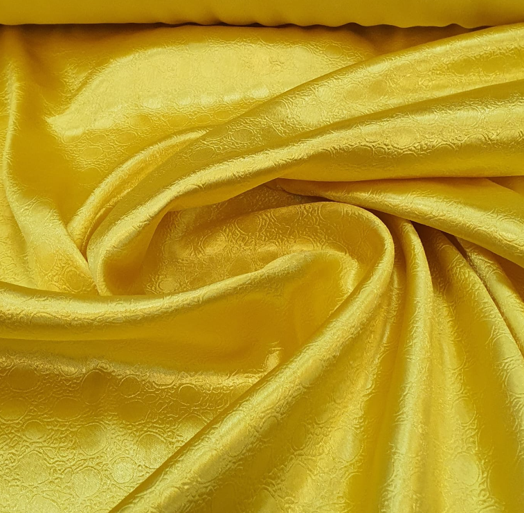 Descubra os Usos do Cetim Jacquard e Jacquard Liso!