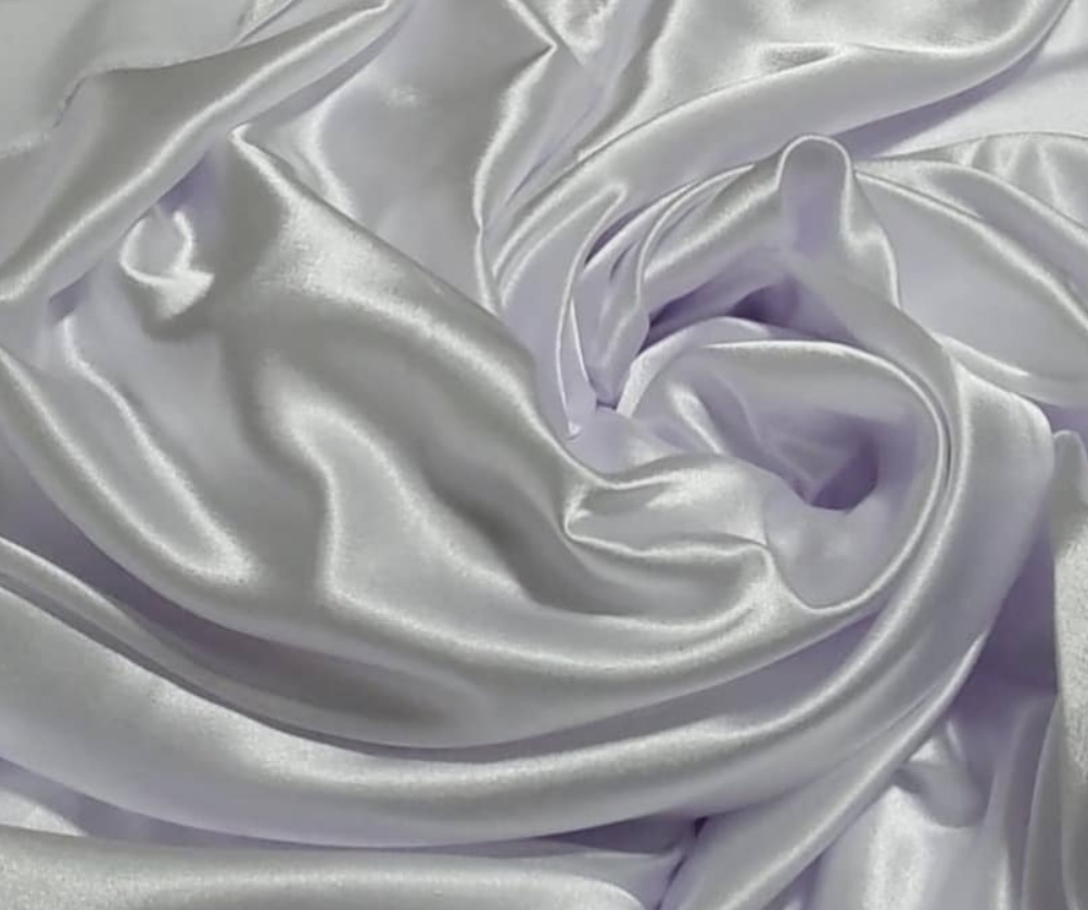 Que Tecidos Usar para Criar o Vestido de Noiva dos Seus Sonhos?