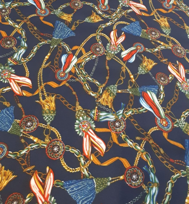 Como a seda estampada pode atualizar seu guarda-roupa?