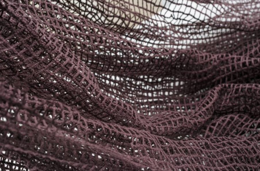 Como Inovar com Tecido Tela Arrastão em seus Looks?