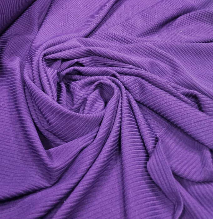 O que torna o devorê tecido uma opção sofisticada para confecções modernas?