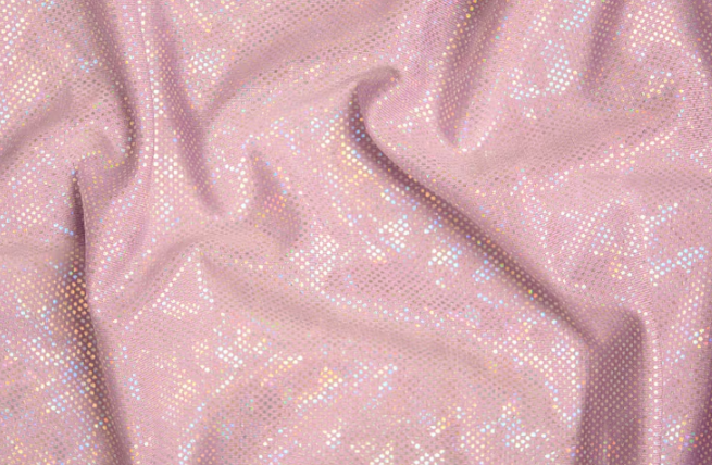 Em quais tipos de peças o paetê cria mais impacto visual?