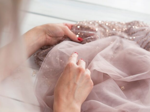 Como combinar tecido organza em produções delicadas e sofisticadas?